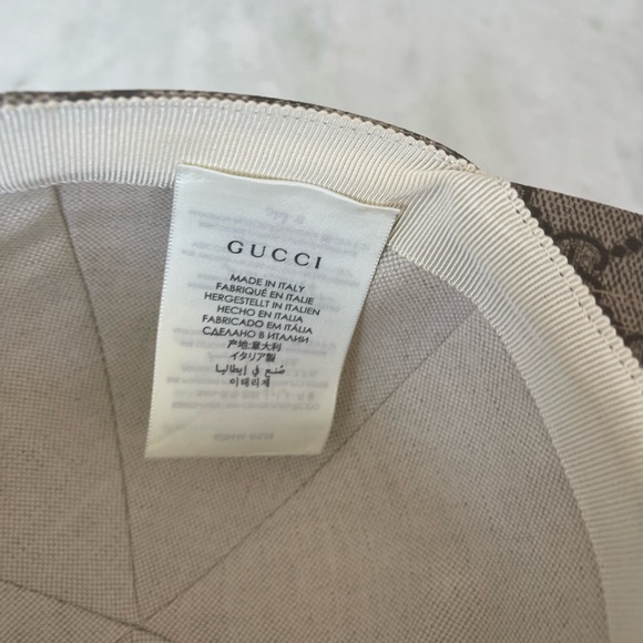 NWOT Gucci Apple hat size medium RARE - Picture 7 of 10
